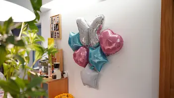 2023 Новый набор воздушных шариков с лазерной бабочкой в виде мультяшных животных из алюминиевой пленки для украшения сцены детского дня рождения