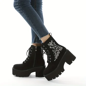 Женские черные ботинки на молнии сбоку, модные круглые ботинки на шнуровке с закрытым носком, детали обуви с цветочной вышивкой