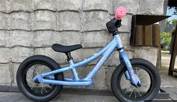 Ходунки Детский балансировочный велосипед, обучающий фристайлу Самокат, детский велосипед без педалей, детские игрушки для езды на велосипеде