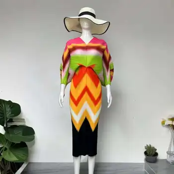 Женская одежда в складку от Miyake 2023, Осеннее Новое платье с принтом, V-образный вырез, рукав 