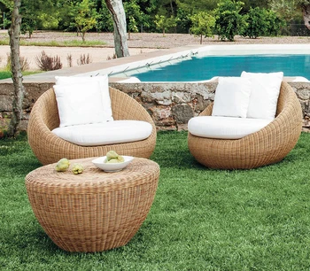 Терраса для отдыха, сад, вилла, круглый диван-кресло, солнечная комната во внутреннем дворе, высококлассный ротанговый диван